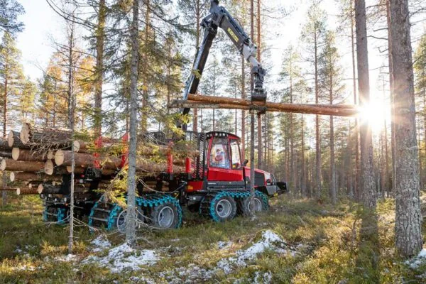 Форвардер Komatsu 855