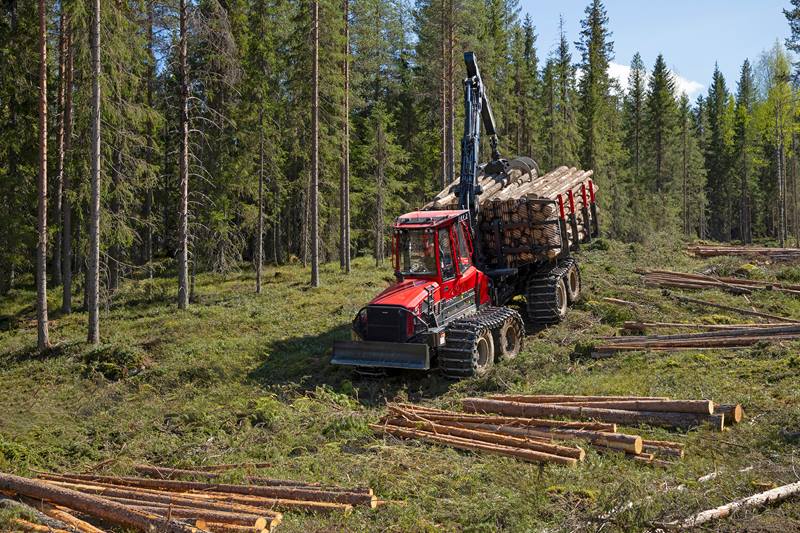 Форвардер Komatsu 895