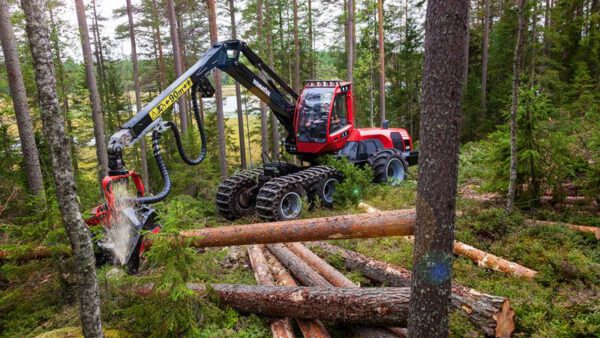 Харвестер Komatsu 931